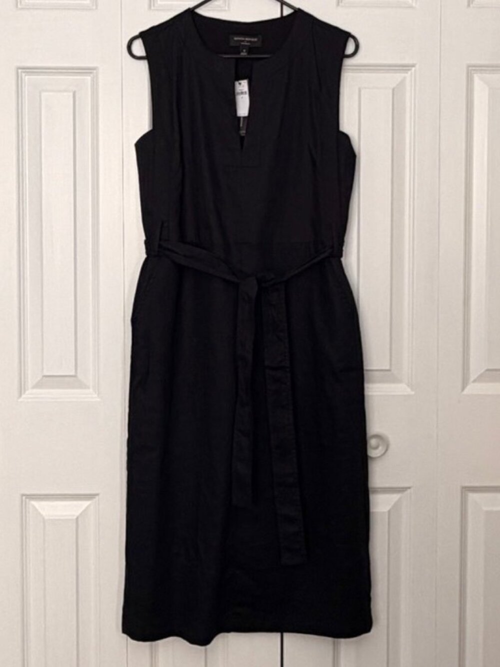 NWT Banana Republic Black Linen Blend Split Neck Belted Midi Dress Size S Petite